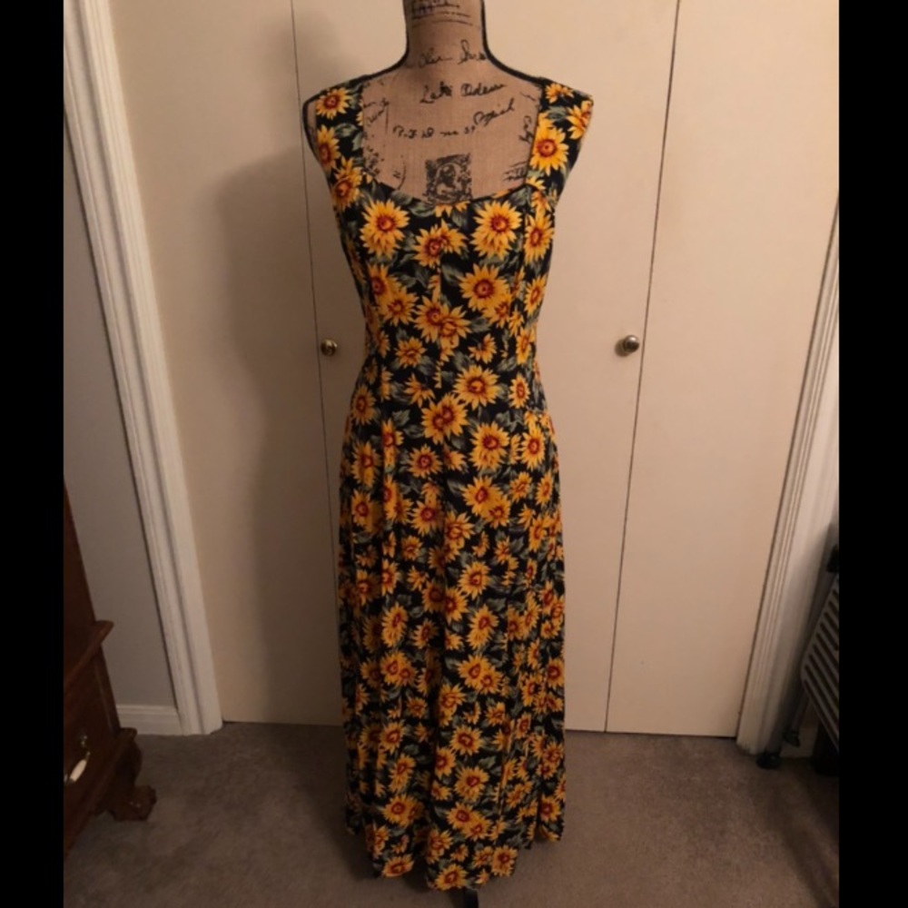 Vintage Sunflower print Maxi Dress